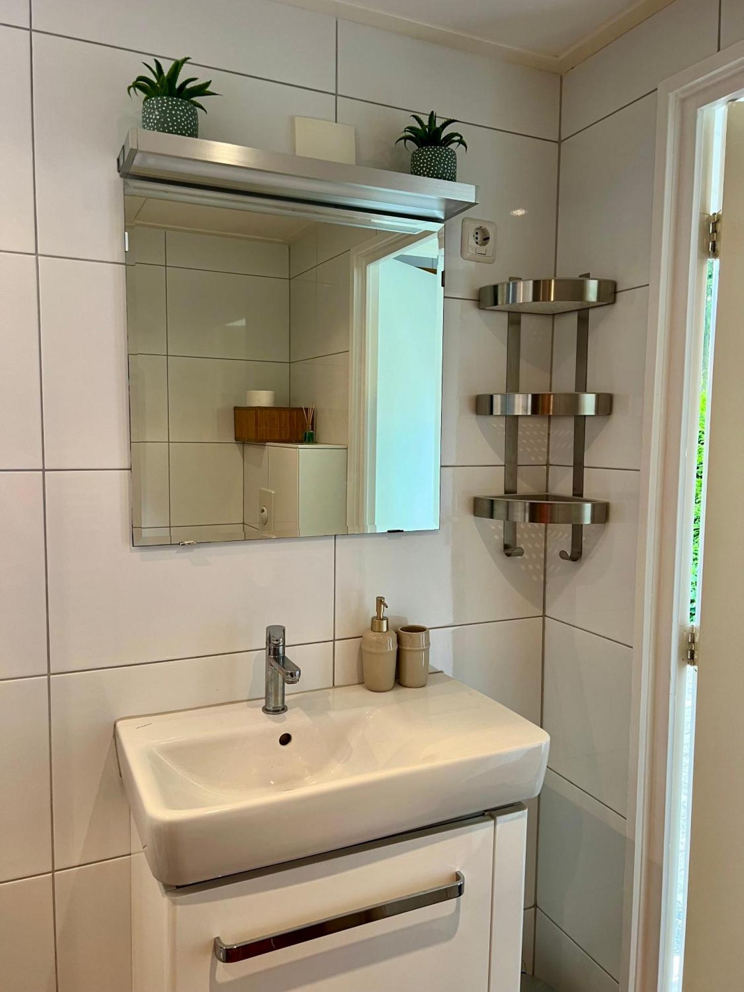 Luxe Boshuisje Met Prive Wellness & Jacuzzi Op De Veluwe Ermelo Esterno foto